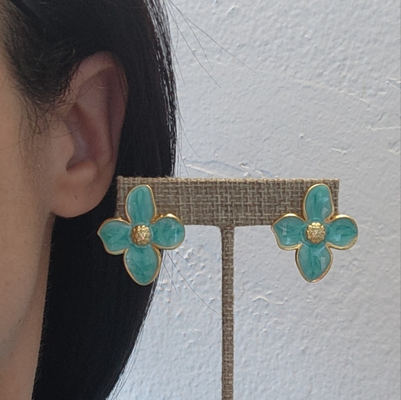 Gold and Green Enamel Flower Stud Earrings - Picture 8 of 8